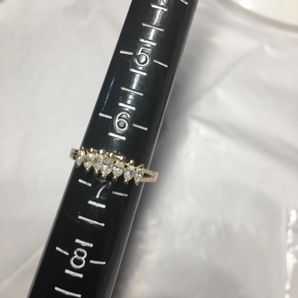 14K yellow gold marquis diamonds ring